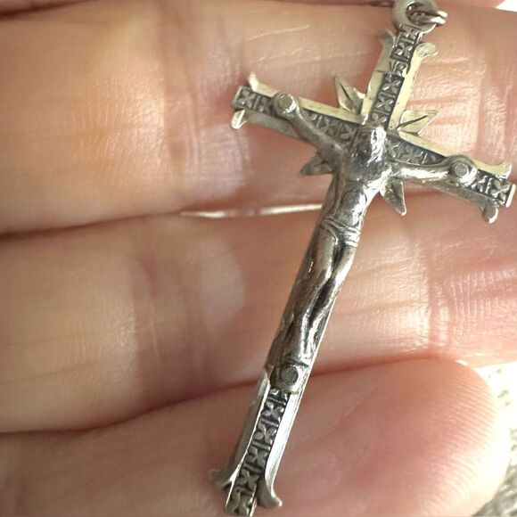 Roma sterling silver purple glass beaded rosary - Picture 14 of 14